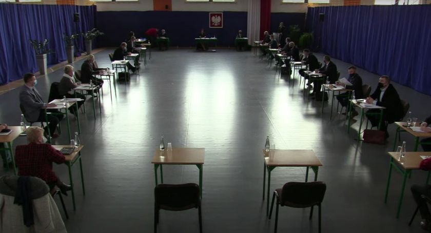 Trwa XVI sesja Rady Powiatu Zambrowskiego - transmisja NA ŻYWO 