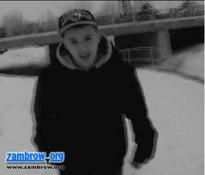 Spacer zambrowskiego rapera „po zalewie” [video]