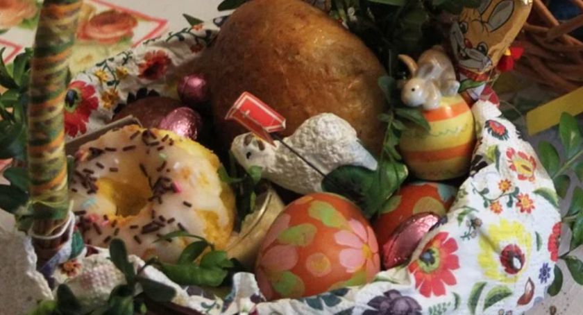 Harmonogram święcenia pokarmów w zambrowskich parafiach