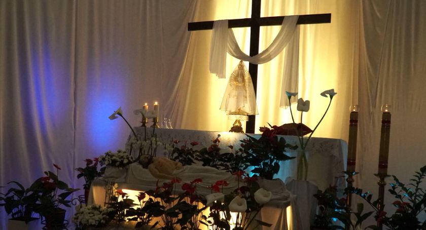 Groby Jezusa w zambrowskich kościołach [foto]