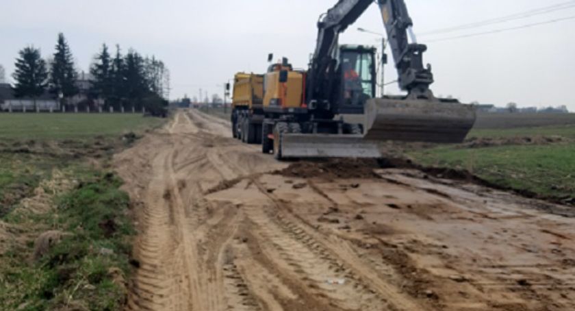 Trwa przebudowa drogi Srebrna-Kalinowo-Ostrożne [foto]
