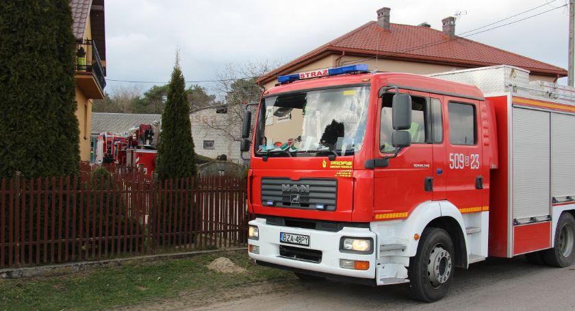Pożar sadzy w Starym Skarżynie [foto]