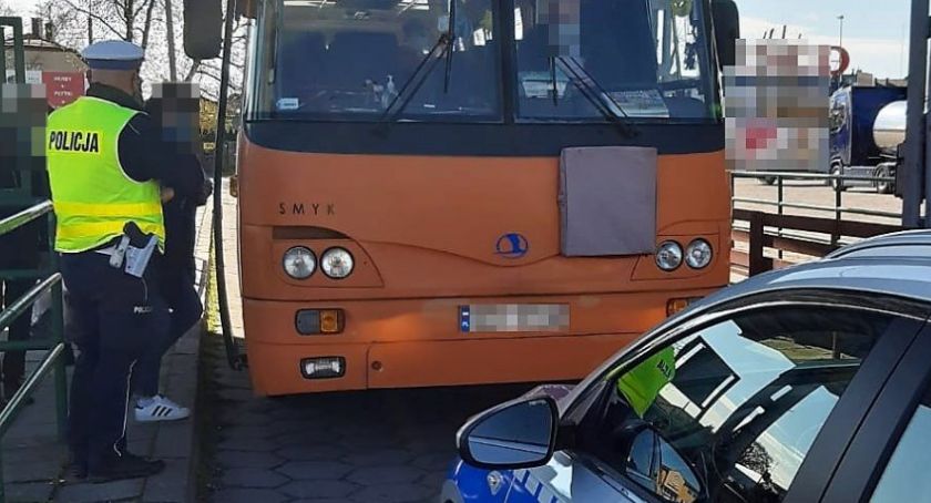 Zambrowscy policjanci kontrolowali autobusy