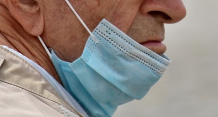 Luzowanie obostrzeń nie oznacza całkowitego ich zniesienia! 