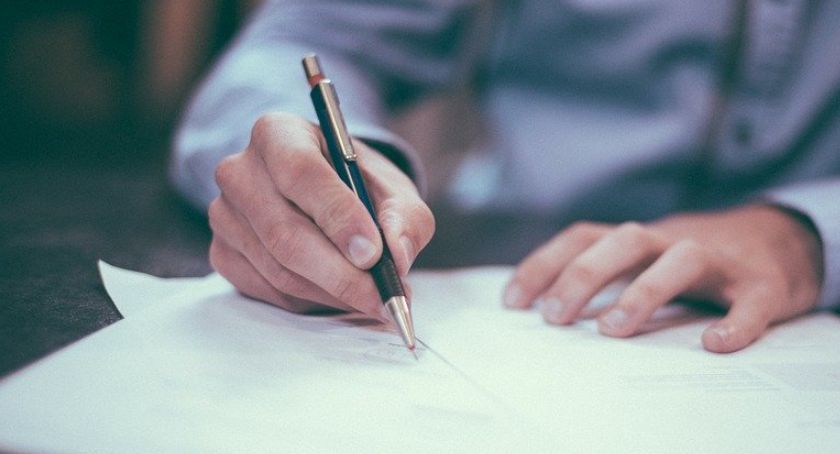 Znamy nazwiska laureatów konkursu literackiego 