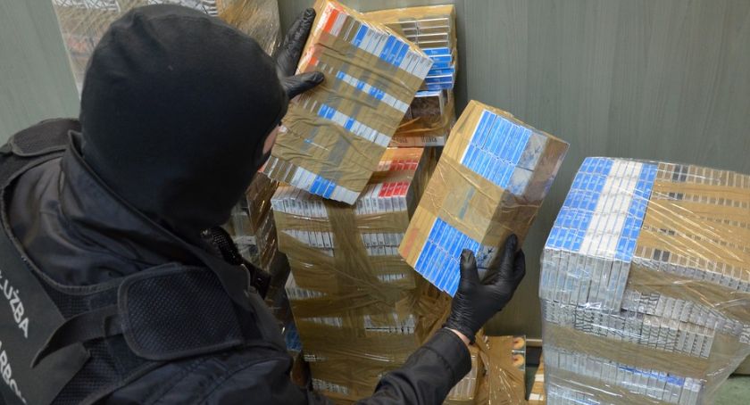 Białostocka KAS przechwyciła nielegalne papierosy