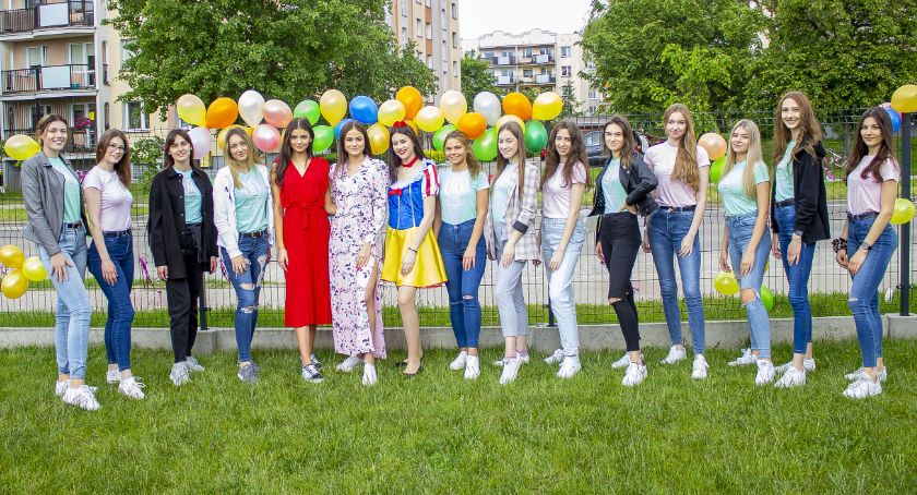 Królewna Śnieżka i siedmiu krasnoludków, czyli Dzień Dziecka z finalistkami Miss Ziemi Łomżyńskiej [FOTO]