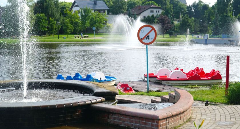 Kajaki i rowery wodne na zalewie już dostępne [FOTO]