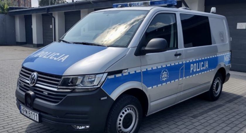 Nowy radiowóz trafił do zambrowskiej policji [FOTO]