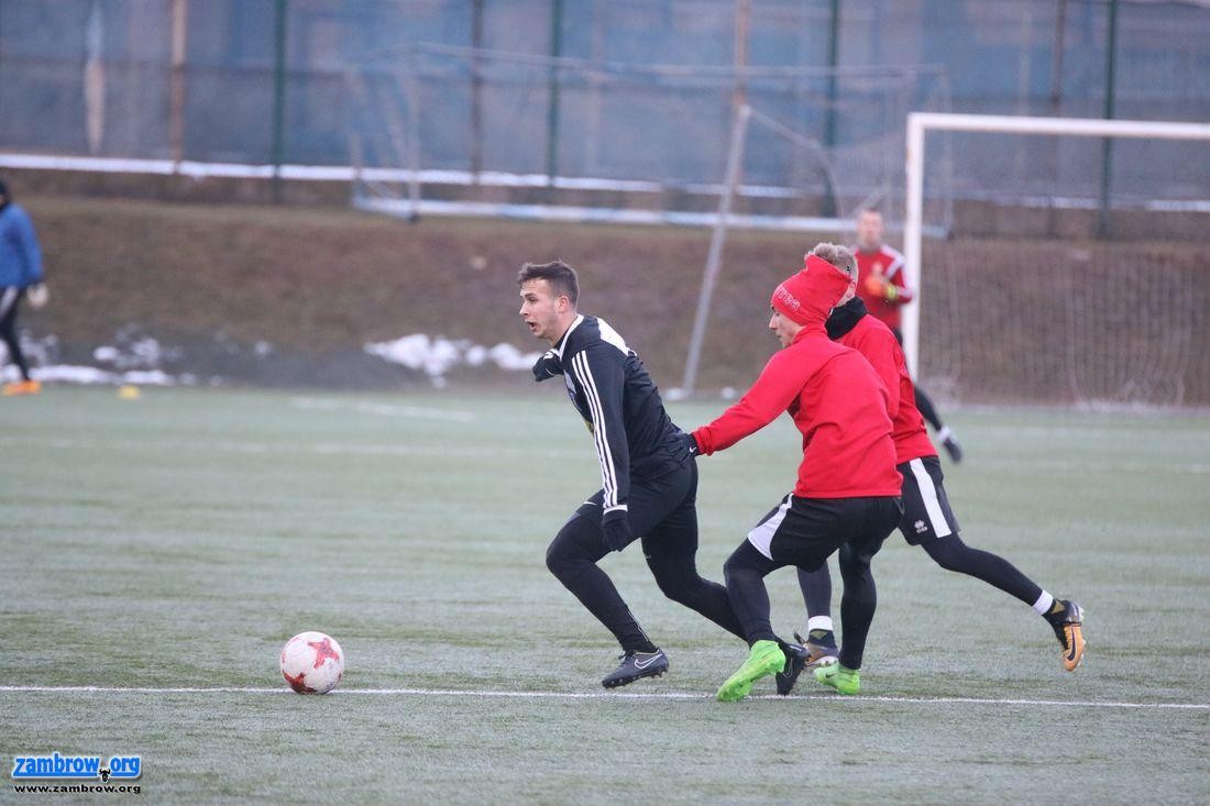 Olimpia podtrzymuje passę sparingowych zwycięstw [foto]