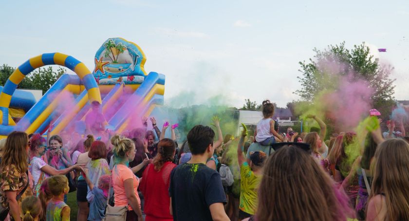 Kolorowo było dzisiaj w Zambrowie [FOTO+VIDEO]
