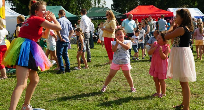 Dożynkowy piknik rodzinny w Kołakach Kościelnych [FOTO+VIDEO]