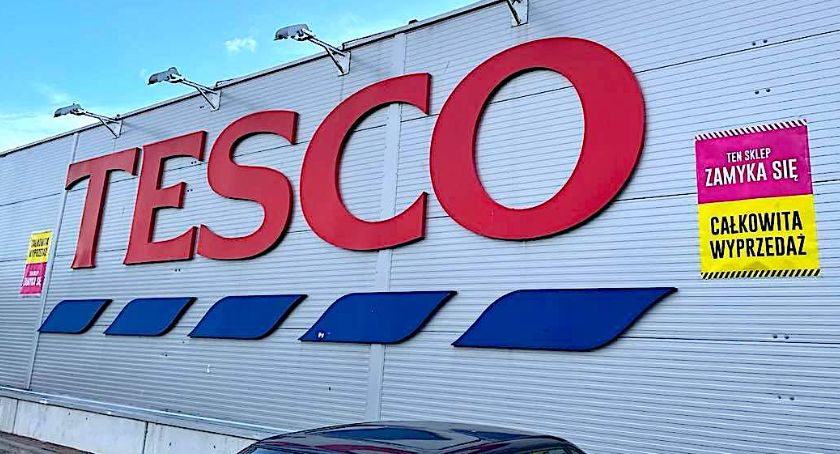 Tesco zamyka sklep w Zambrowie