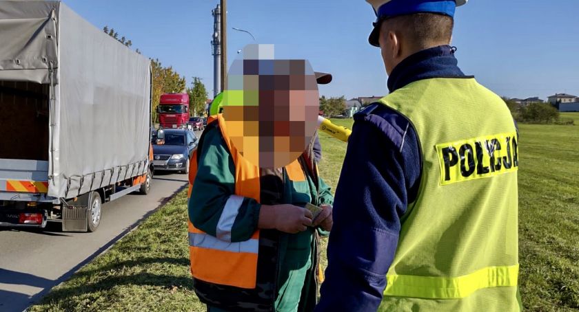 (Nie)trzeźwy poniedziałek na zambrowskich drogach