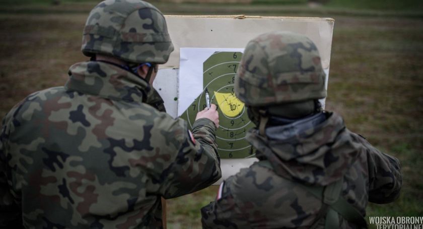 Trwa szkolenie nowych ochotników podlaskich terytorialsów [FOTO]