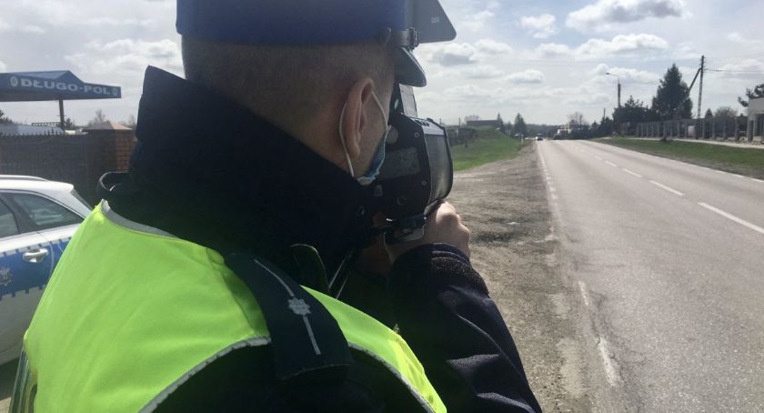Jechał 137 km/h w terenie zabudowanym