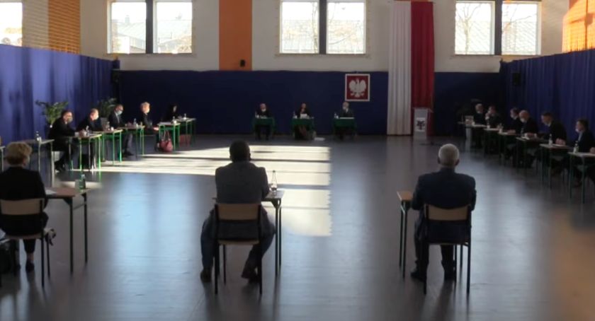 XX sesja Rady Powiatu Zambrowskiego - TRANSMISJA NA ŻYWO
