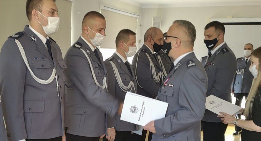 Awanse w zambrowskiej policji [FOTO]