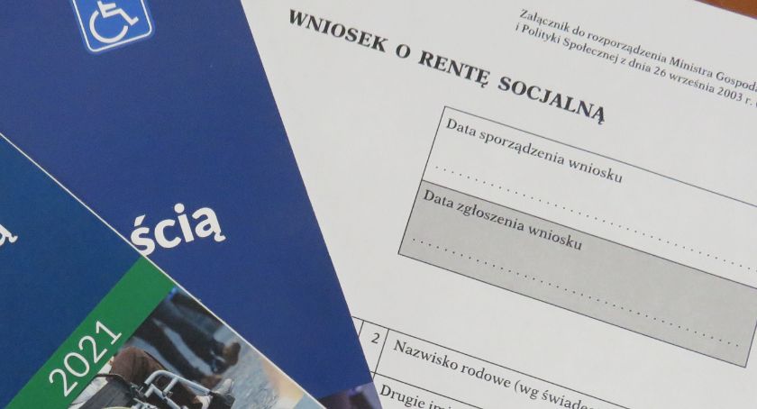 Komu przysługuje renta socjalna