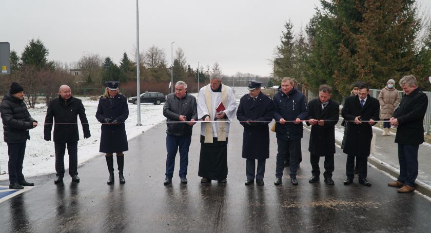W gminie Rutki oficjalnie otwarto nowo wybudowaną drogę [FOTO]