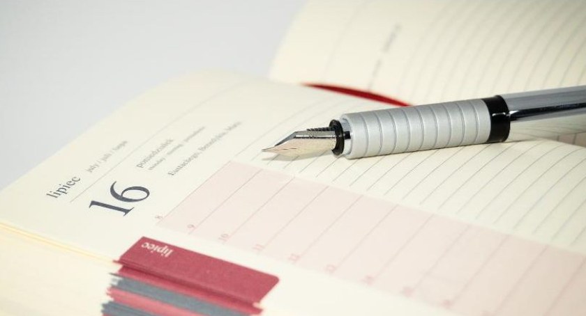 Dni wolne w 2022 roku, czyli kiedy najlepiej wziąć urlop