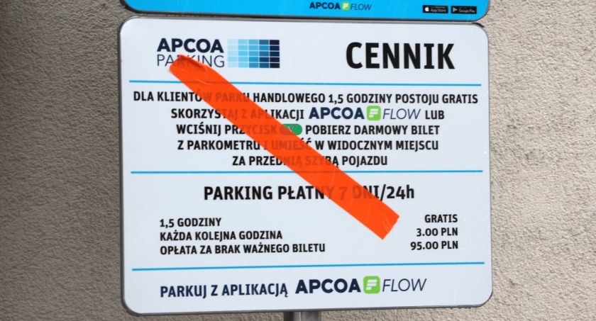 Pierwszy parkometr pojawił się w Zambrowie [FOTO]