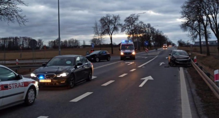 Jedna osoba w szpitalu po wypadku w Zambrowie [FOTO]