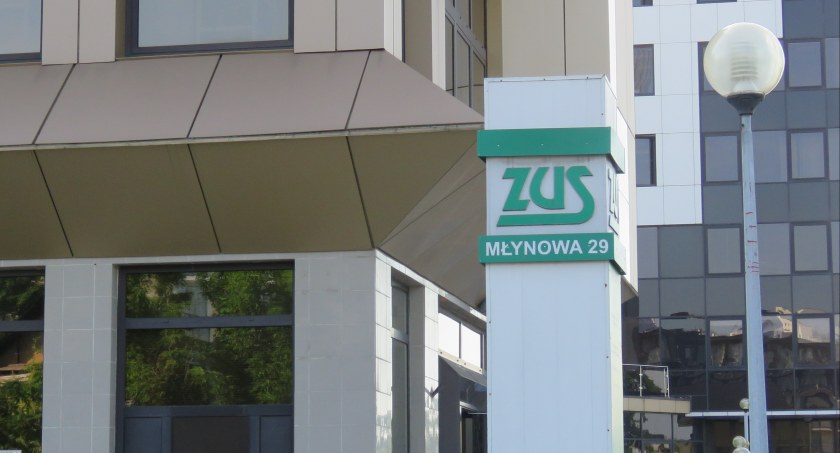 Trzynasta emerytura „na rękę” w tym roku wyniesie ponad 1200 zł 