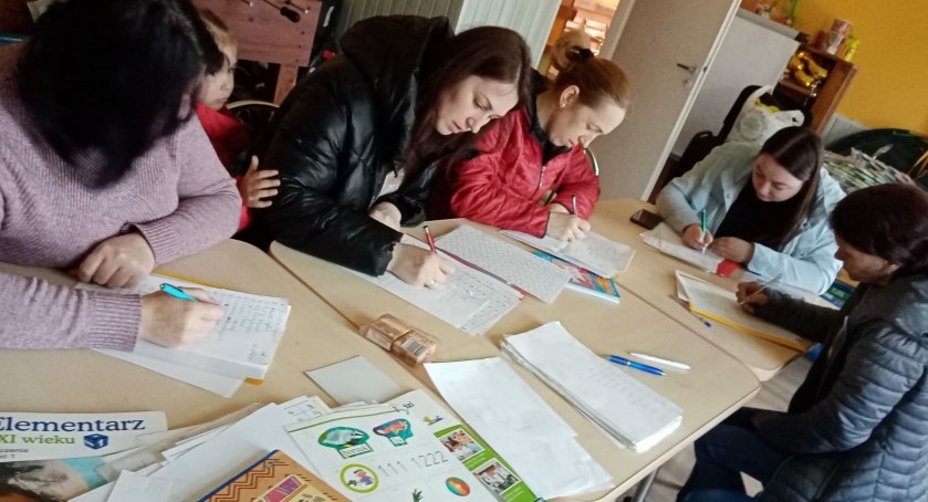 Lekcje języka polskiego dla Ukraińców w OWR Caritas