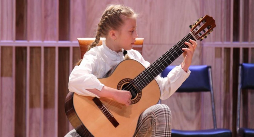 Rozpoczął się XII Ogólnopolski Konkurs Gitarowy Zambrów 2022 [FOTO]