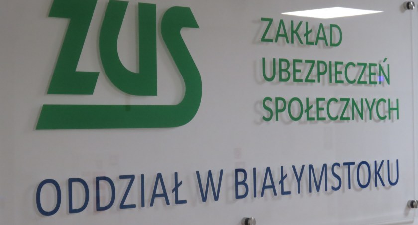 Część „trzynastek” trafi do emerytów i rencistów przed świętami