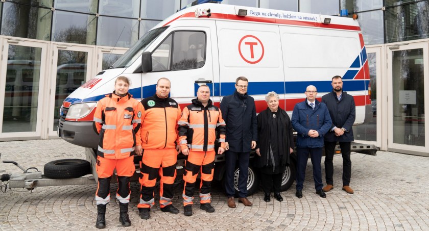 Ambulans 