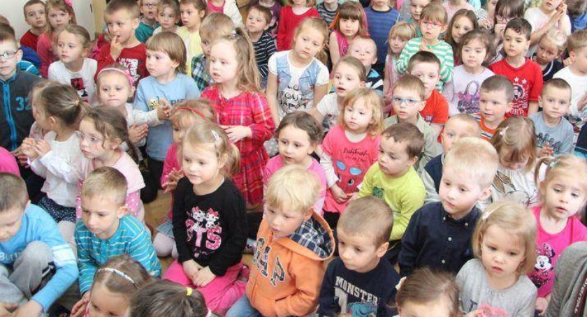 Czy wystarczy miejsc dla dzieci w przedszkolach i żłobku w Zambrowie?