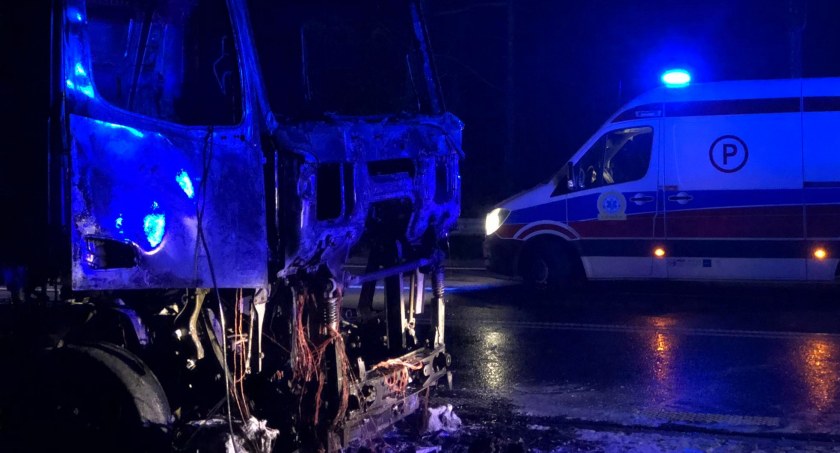 Pożar ciężarówki na DK63 [FOTO]