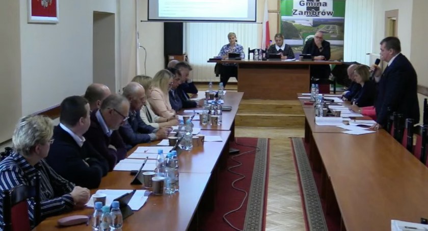 Radni jednogłośnie udzielili absolutorium Wójtowi Gminy Zambrów [RETRANSMISJA]