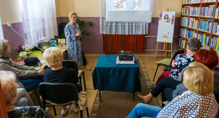 Psychodietetyk i autorka książek o zdrowym odżywianiu odwiedziła Bibliotekę Gminną w Szumowie [FOTO]