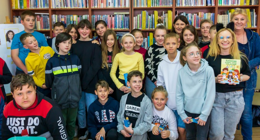 Dzień dziecka w Bibliotece Gminnej w Szumowie [FOTO]
