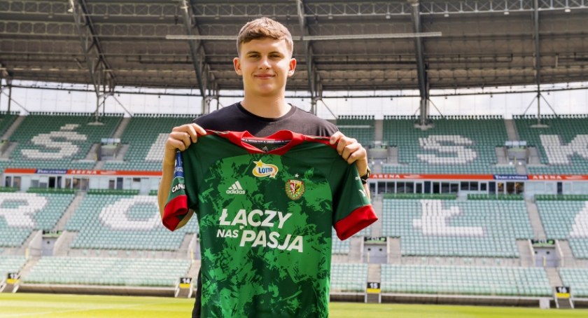 Wychowanek Olimpii Zambrów zagra w Śląsku Wrocław [FOTO]
