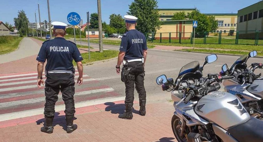 Więcej policjantów w rejonach przejść dla pieszych