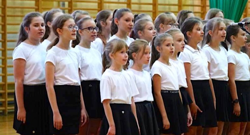 Harmonogram rozpoczęcia roku szkolnego w zambrowskich szkołach
