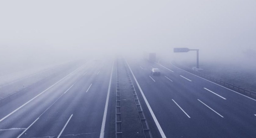 IMGW ostrzega przed gęstą mgłą 
