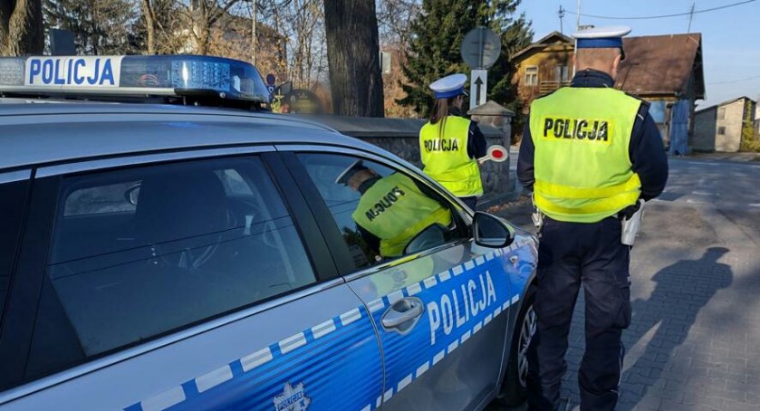 Zadbaj o swoje bezpieczeństwo w okresie Wszystkich Świętych!
