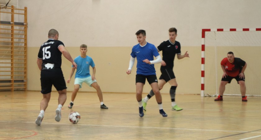 Zespół Niespokojnych Nóg zwycięzcą turnieju GKS CUP 2022 [FOTO]