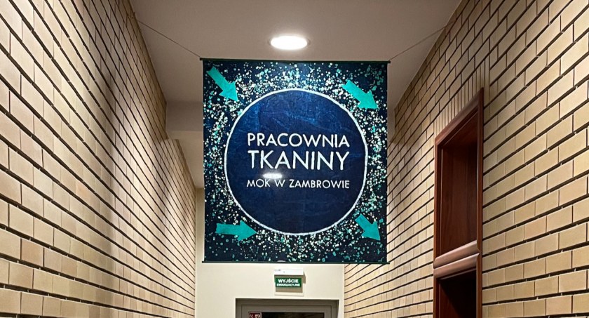 Wernisaż wystawy poplenerowej Pracowni Tkaniny MOK 