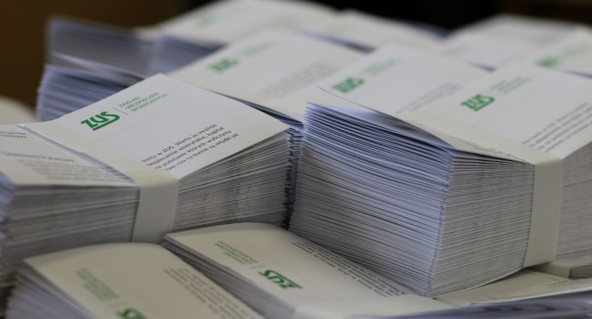 ZUS rozpoczął wysyłkę rozliczeń podatkowych za 2022 rok