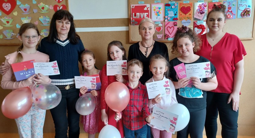 Konkurs „Najpiękniejsza kartka walentynkowa” w świetlicy SP 3 w Zambrowie [FOTO]