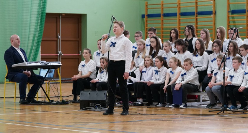  Uczniowie SP5 świętowali dzień patrona szkoły [FOTO]
