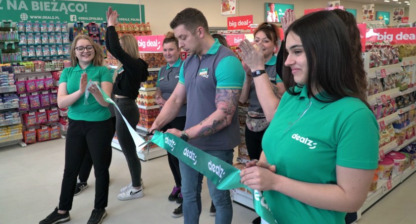 Sklep Dealz w Zambrowie już otwarty! [FOTO]