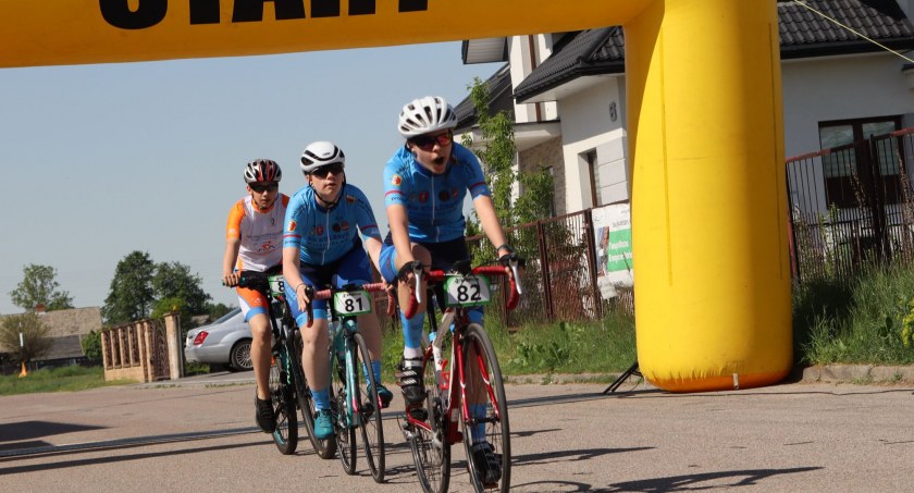 Wyścigi rowerowe o Puchar Wójta Gminy Szumowo [FOTO]