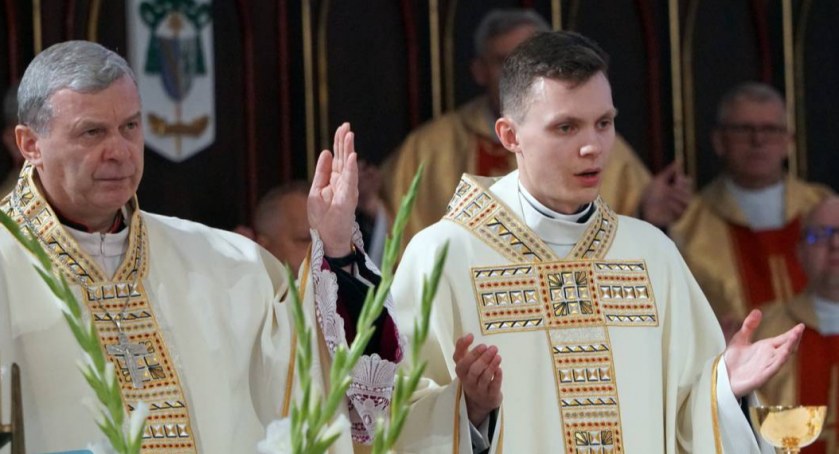 Mamy nowego księdza z parafii pw. św. Józefa Rzemieślnika w Zambrowie [FOTO]